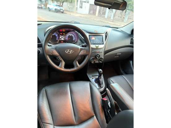 HYUNDAI-HB20S-2016