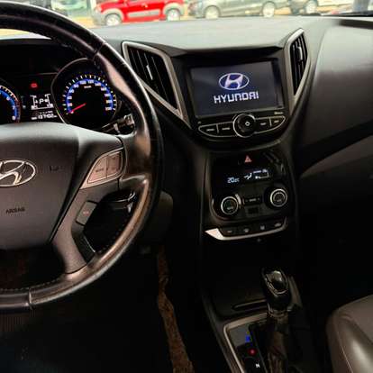 HYUNDAI-HB20S-2016