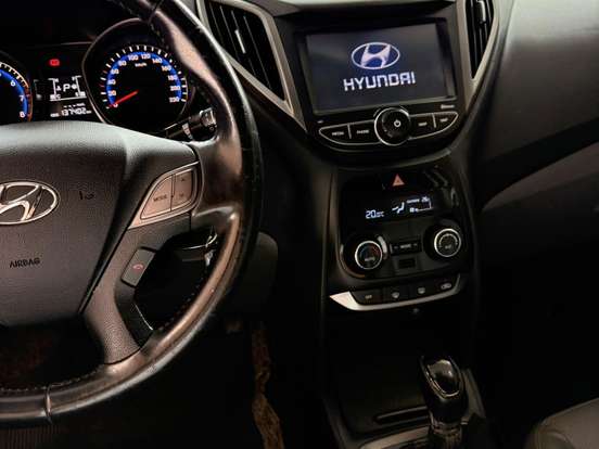 HYUNDAI-HB20S-1.6 PREMIUM 16V FLEX 4P AUTOMÁTICO HYUNDAI-HB20S-2016