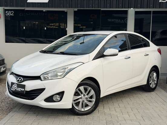 HYUNDAI-HB20S-2015