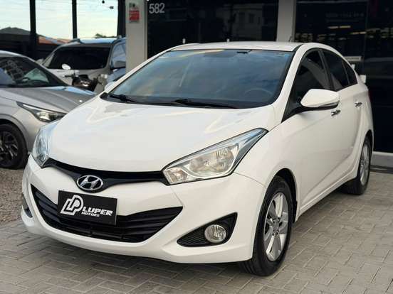 HYUNDAI-HB20S-2015