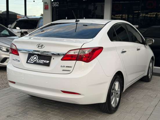 HYUNDAI-HB20S-1.6 PREMIUM 16V FLEX 4P AUTOMÁTICO HYUNDAI-HB20S-2015