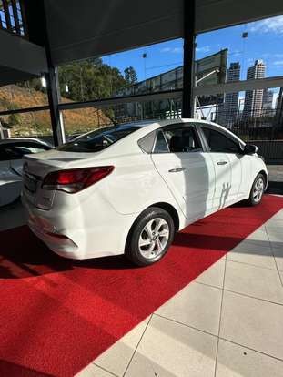 HYUNDAI-HB20S-1.6 PREMIUM 16V FLEX 4P AUTOMÁTICO HYUNDAI-HB20S-2016