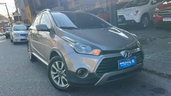 HYUNDAI-HB20X-2018