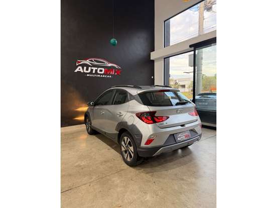HYUNDAI-HB20X-2021