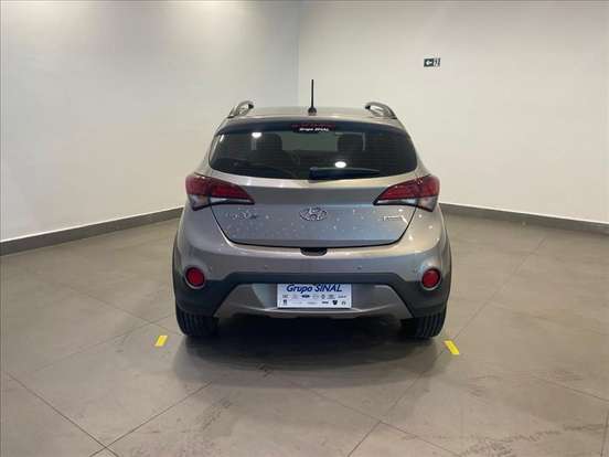HYUNDAI-HB20X-1.6 16V PREMIUM FLEX 4P AUTOMÁTICO HYUNDAI-HB20X-2018