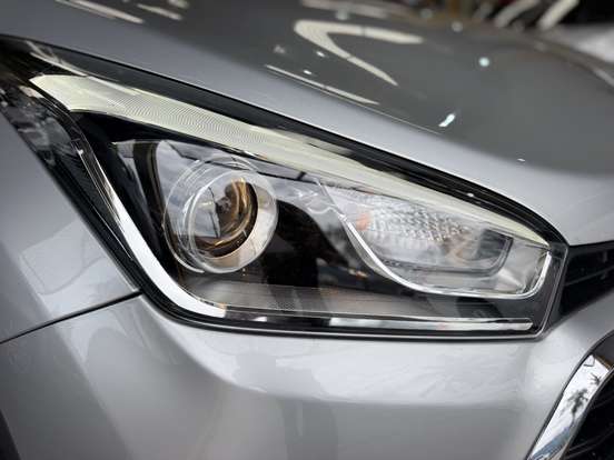 HYUNDAI-HB20X-1.6 16V PREMIUM FLEX 4P AUTOMÁTICO HYUNDAI-HB20X-2016
