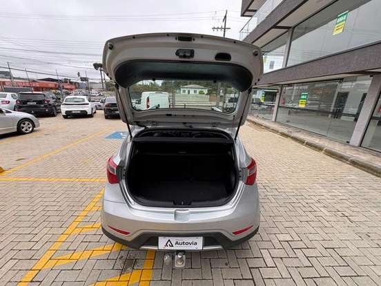 HYUNDAI-HB20X-1.6 16V PREMIUM FLEX 4P AUTOMÁTICO HYUNDAI-HB20X-2014