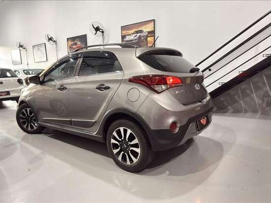 HYUNDAI-HB20X-1.6 16V STYLE FLEX 4P AUTOMÁTICO HYUNDAI-HB20X-2017