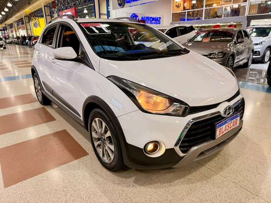 HYUNDAI-HB20X-1.6 16V STYLE FLEX 4P AUTOMÁTICO HYUNDAI-HB20X-2017
