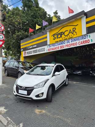 HYUNDAI-HB20X-1.6 16V STYLE FLEX 4P MANUAL HYUNDAI-HB20X-2014