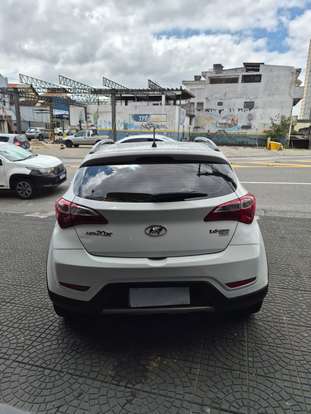 HYUNDAI-HB20X-2014