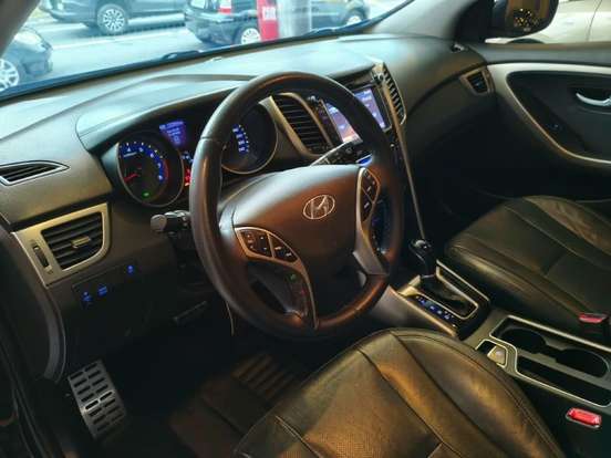 HYUNDAI-I30-1.8 MPI 16V GASOLINA SÉRIE LIMITADA 4P AUTOMATICO HYUNDAI-I30-2014