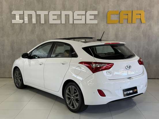 HYUNDAI-I30-2015