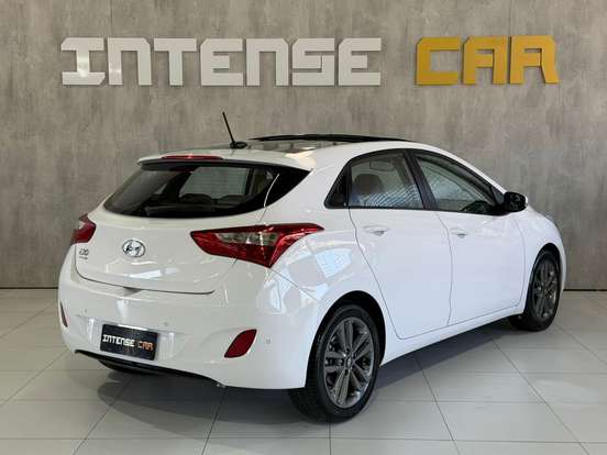 HYUNDAI-I30-2015