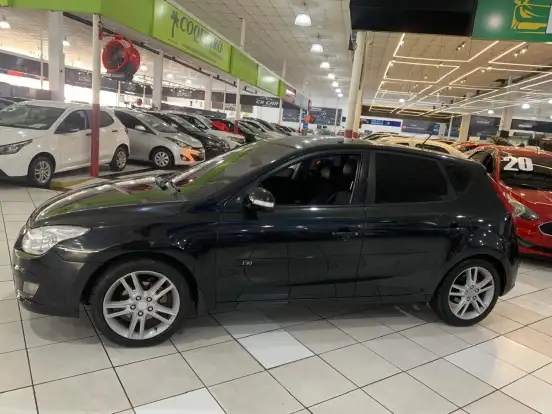 HYUNDAI-I30-2.0 MPI 16V GASOLINA 4P AUTOMÁTICO HYUNDAI-I30-2009