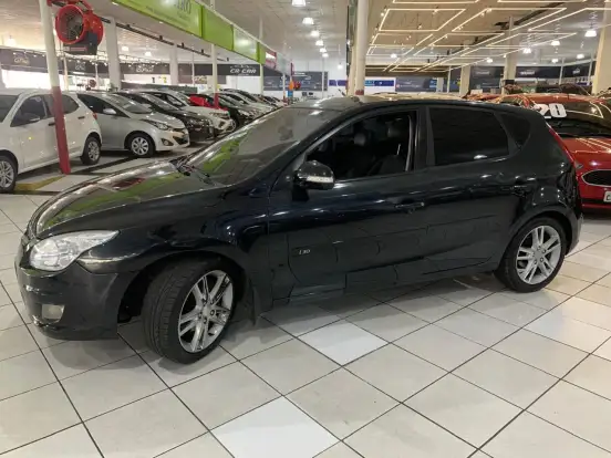 HYUNDAI-I30-2.0 MPI 16V GASOLINA 4P AUTOMÁTICO HYUNDAI-I30-2009
