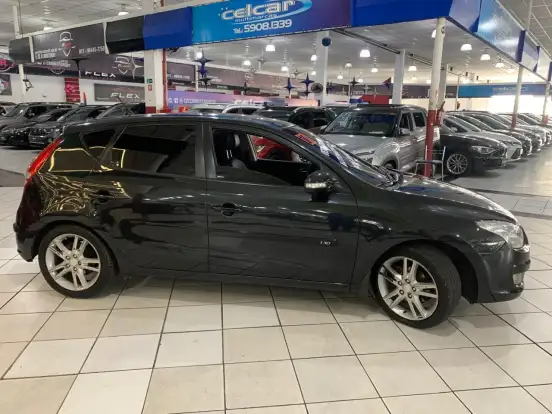 HYUNDAI-I30-2.0 MPI 16V GASOLINA 4P AUTOMÁTICO HYUNDAI-I30-2009