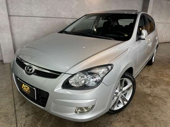 HYUNDAI-I30-2010
