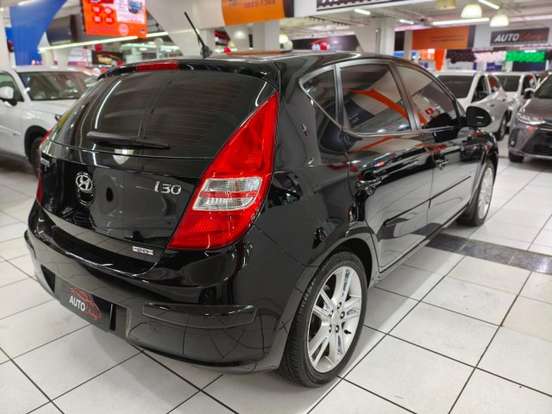 HYUNDAI-I30-2.0 MPFI GLS 16V GASOLINA 4P MANUAL HYUNDAI-I30-2011