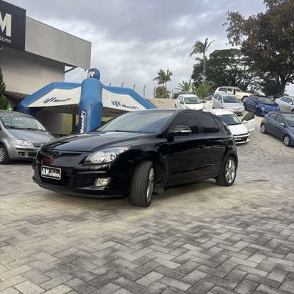 HYUNDAI-I30-2010