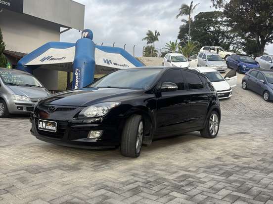 HYUNDAI-I30-2.0 MPI 16V GASOLINA 4P AUTOMÁTICO HYUNDAI-I30-2010