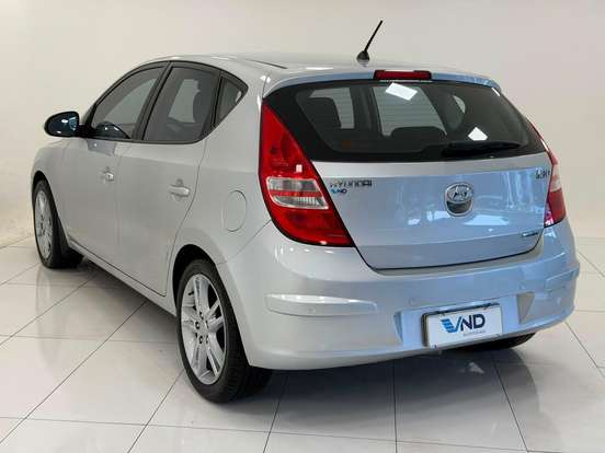 HYUNDAI-I30-2009