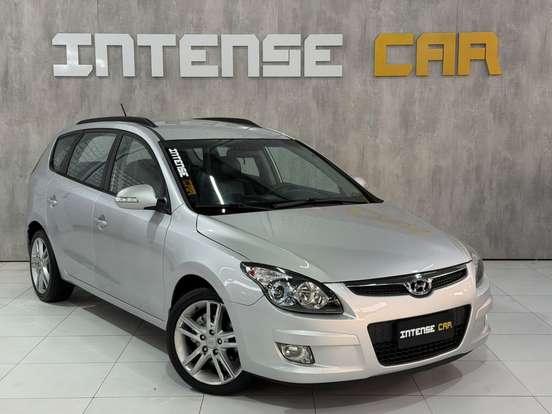 HYUNDAI-I30-2.0 MPI 16V GASOLINA 4P AUTOMÁTICO HYUNDAI-I30-2010