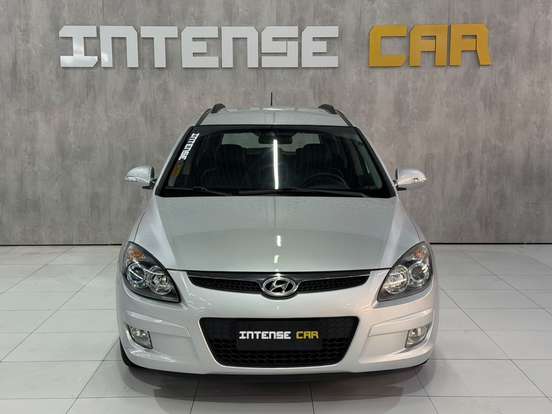 HYUNDAI-I30-2.0 MPI 16V GASOLINA 4P AUTOMÁTICO HYUNDAI-I30-2010