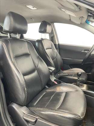 HYUNDAI-I30-2.0 MPI 16V GASOLINA 4P MANUAL HYUNDAI-I30-2009