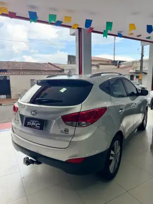 HYUNDAI-IX35-2.0 16V FLEX 4P AUTOMÁTICO HYUNDAI-IX35-2015
