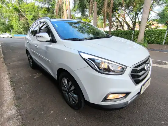 HYUNDAI-IX35-2.0 MPFI GL 16V FLEX 4P AUTOMÁTICO HYUNDAI-IX35-2016