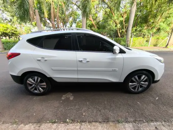 HYUNDAI-IX35-2.0 MPFI GL 16V FLEX 4P AUTOMÁTICO HYUNDAI-IX35-2016