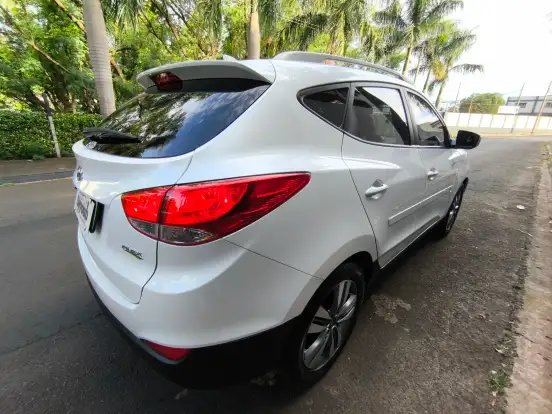 HYUNDAI-IX35-2.0 MPFI GL 16V FLEX 4P AUTOMÁTICO HYUNDAI-IX35-2016