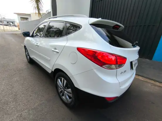 HYUNDAI-IX35-2016