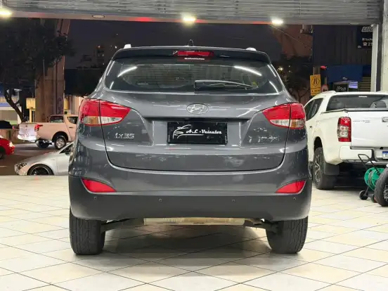HYUNDAI-IX35-2021