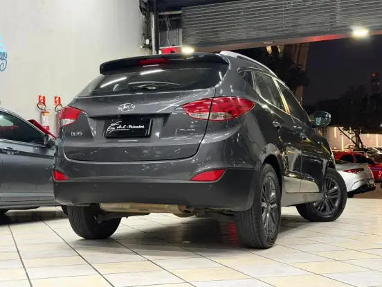 HYUNDAI-IX35-2021