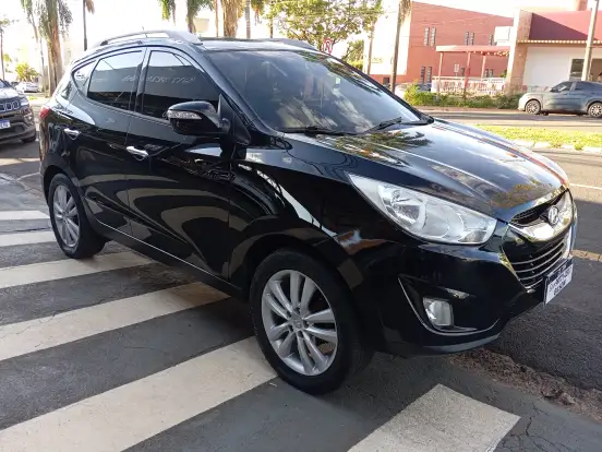 HYUNDAI-IX35-2.0 MPFI GLS 4X2 16V GASOLINA 4P AUTOMÁTICO HYUNDAI-IX35-2011