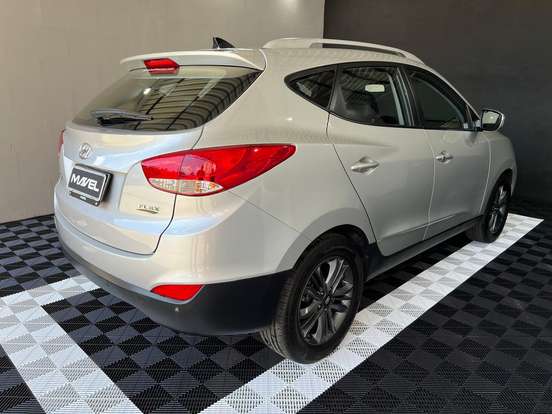 HYUNDAI-IX35-2.0 MPFI GL 16V FLEX 4P AUTOMÁTICO HYUNDAI-IX35-2017