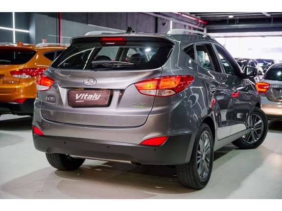 HYUNDAI-IX35-2.0 MPFI GL 16V FLEX 4P AUTOMÁTICO HYUNDAI-IX35-2017