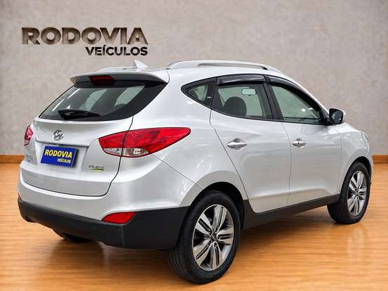 HYUNDAI-IX35-2.0 MPFI GLS 16V FLEX 4P AUTOMÁTICO HYUNDAI-IX35-2016
