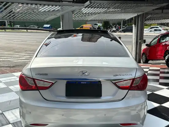 HYUNDAI-SONATA-2.4 MPFI I4 16V 182CV GASOLINA 4P AUTOMÁTICO HYUNDAI-SONATA-2011