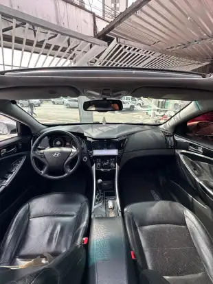 HYUNDAI-SONATA-2011