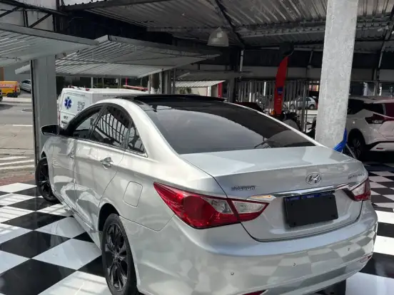 HYUNDAI-SONATA-2.4 MPFI I4 16V 182CV GASOLINA 4P AUTOMÁTICO HYUNDAI-SONATA-2011