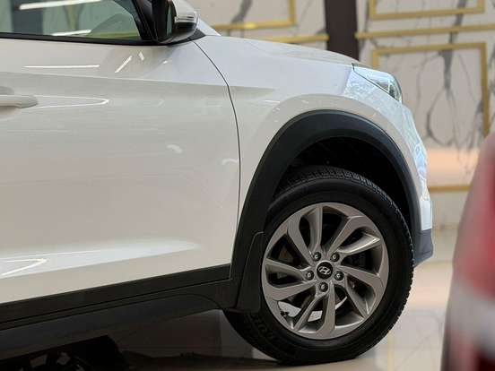 HYUNDAI-TUCSON-1.6 16V T-GDI GASOLINA GLS ECOSHIFT HYUNDAI-TUCSON-2021