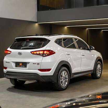 HYUNDAI-TUCSON-2019
