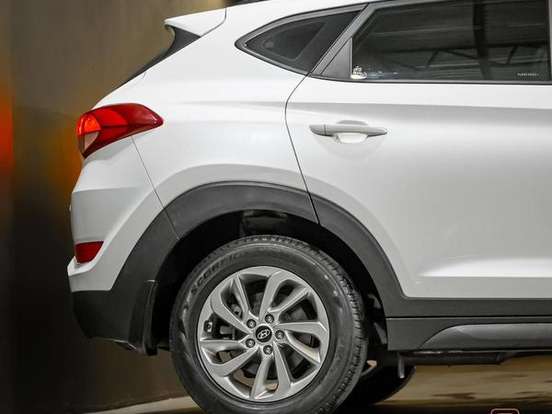 HYUNDAI-TUCSON-1.6 16V T-GDI GASOLINA GLS ECOSHIFT HYUNDAI-TUCSON-2019