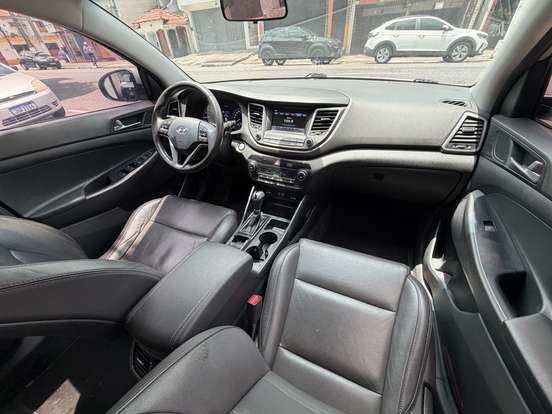 HYUNDAI-TUCSON-1.6 16V T-GDI GASOLINA GLS ECOSHIFT HYUNDAI-TUCSON-2017