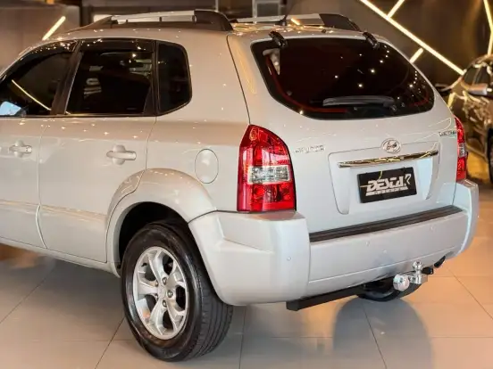 HYUNDAI-TUCSON-2.0 MPFI GLS 16V 143CV 2WD FLEX 4P AUTOMÁTICO HYUNDAI-TUCSON-2013