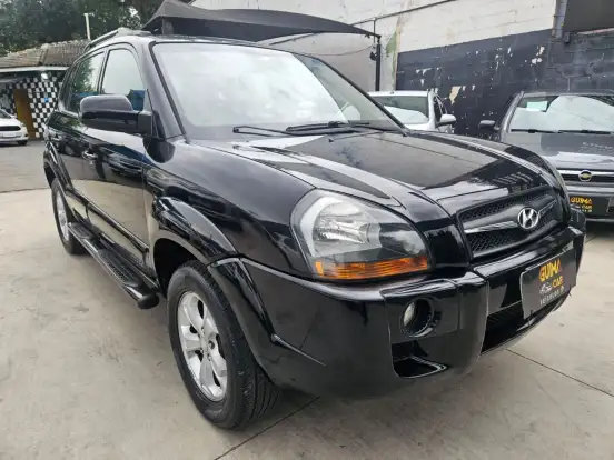 HYUNDAI-TUCSON-2.0 MPFI GLS 16V 143CV 2WD GASOLINA 4P AUTOMÁTICO HYUNDAI-TUCSON-2011